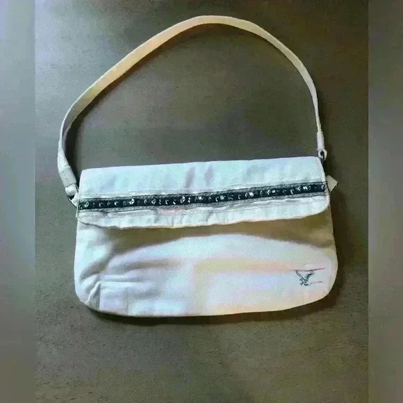 two vintage American Eagle and Avon bags. - Picture 3 of 13
